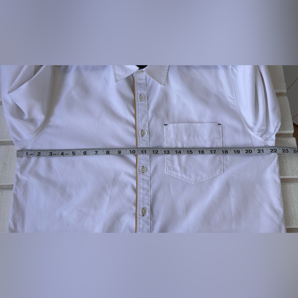 Carbon2Cobalt Men’s White Button Up Shirt with Denim Trim Size Medium - Picture 8 of 9